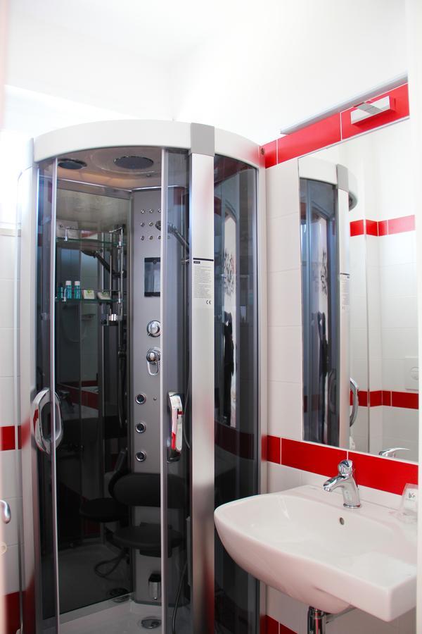 Hotel Chiara 4*