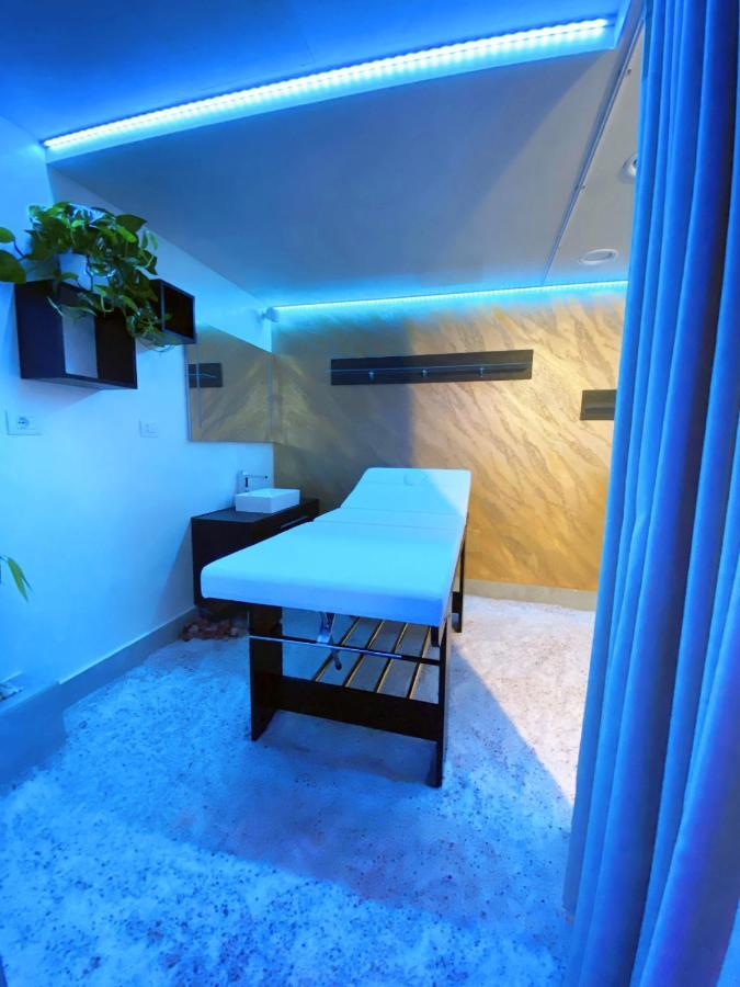 Chiara Hotel